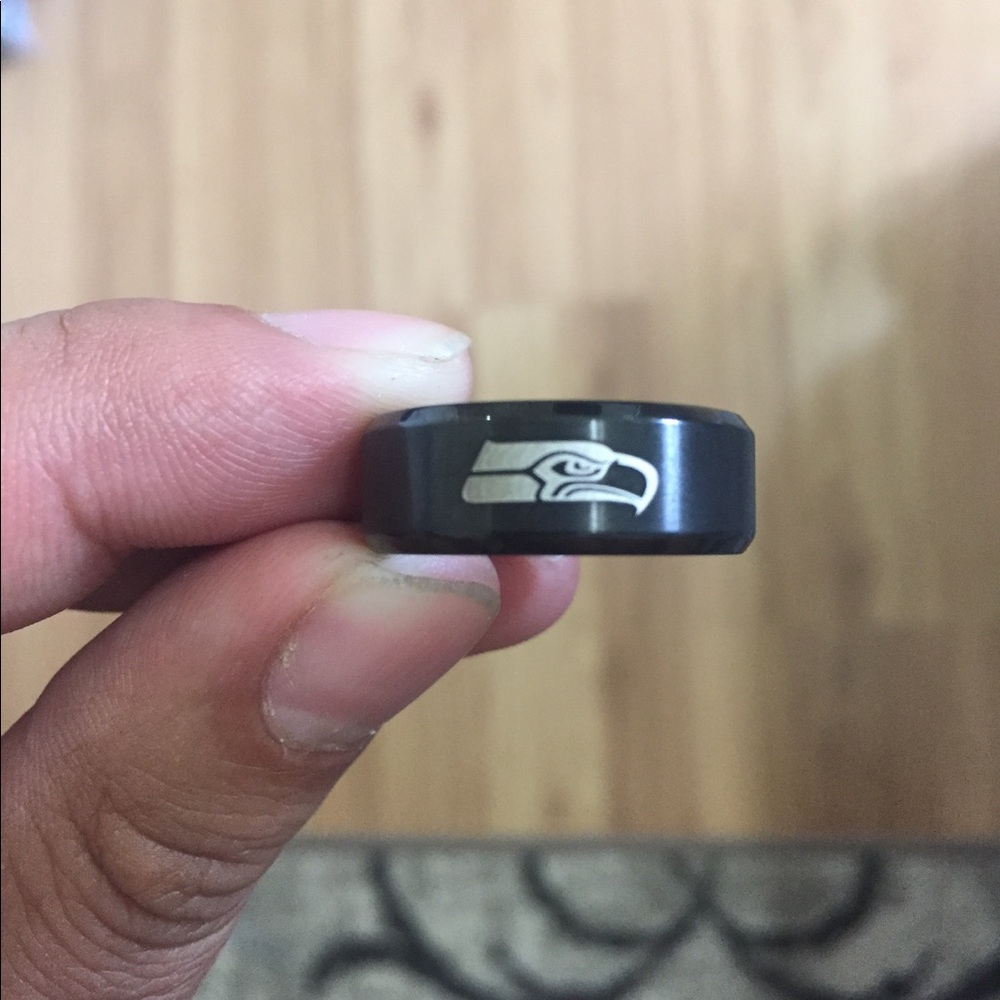 Seattle Seahawks Black Ring - Picture 3 of 5